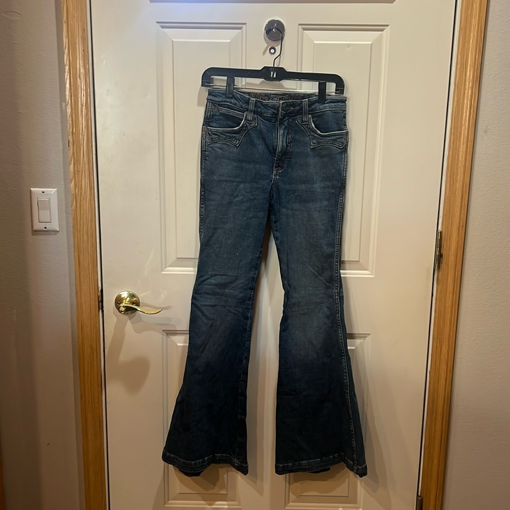 High rise flare wrangler blue jeans